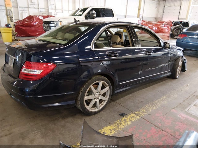 Aukcja sprzedaży 2014 Mercedes-benz C 250 Sport, vin: WDDGF4HB6EG247019, numer aukcji: 44846489