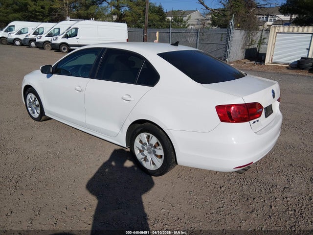 2014 Volkswagen Jetta 1.8t Se მანქანა იყიდება აუქციონზე, vin: 3VWD17AJ8EM234774, აუქციონის ნომერი: 44846491