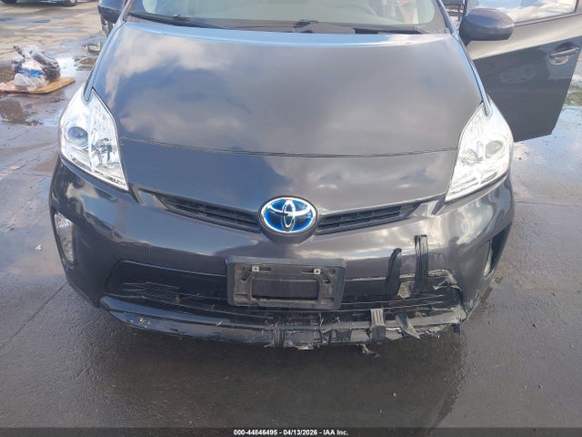 Toyota Prius Three 2015 JTDKN3DU7F0435566 Image 6