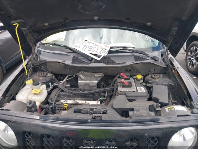 1C4NJPBA6GD655722 Jeep Patriot Sport