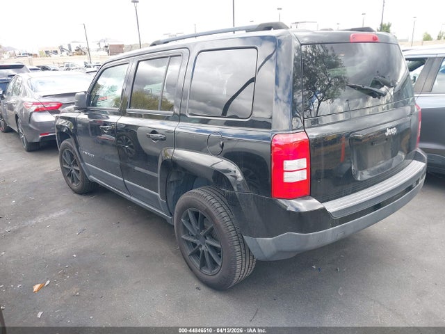 1C4NJPBA6GD655722 Jeep Patriot Sport
