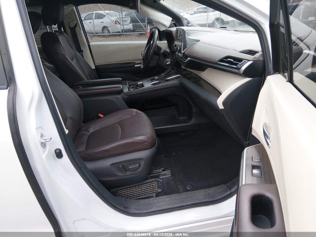Toyota Sienna Platinum 2023 5TDESKFC4PS093285 Image 5