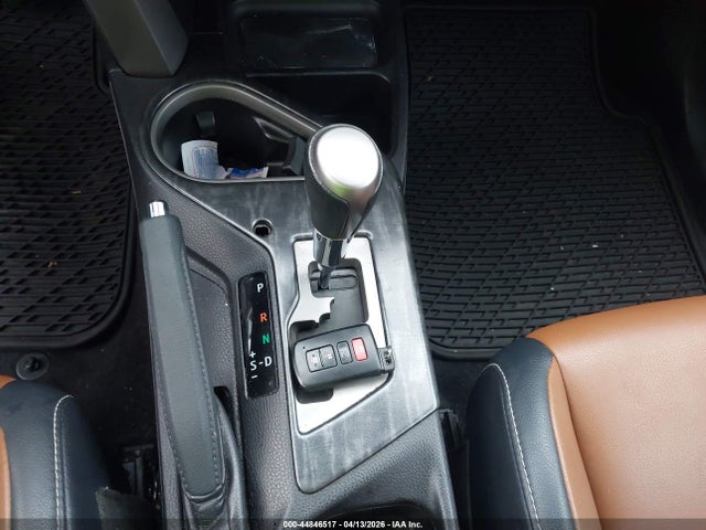 2T3YFREV9HW313839 Toyota Rav4 Platinum