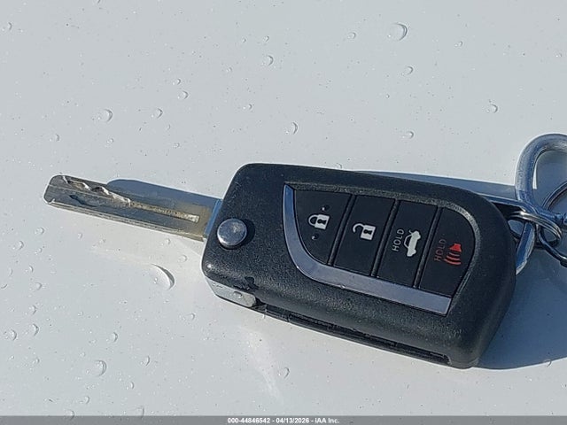 4T1B11HKXKU285993 Toyota CAMRY LE