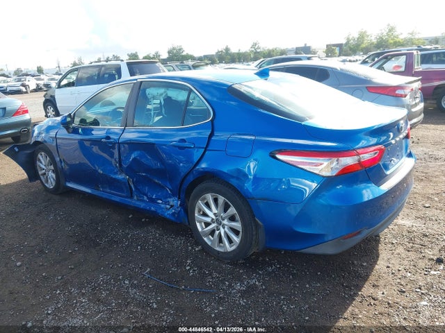 4T1B11HKXKU285993 Toyota CAMRY LE
