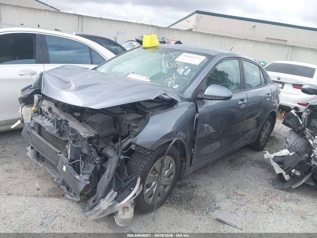44846551 :رقم المزاد ، 3KPA24AD4LE282517 vin ، 2020 Kia Rio S مزاد بيع