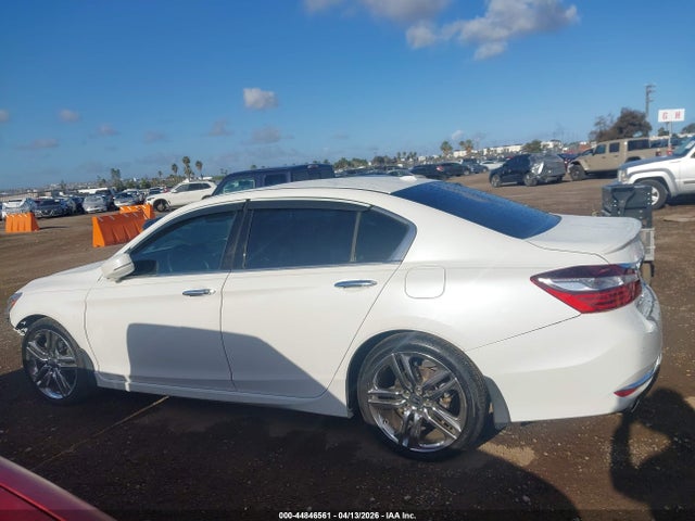 1HGCR3F92HA023779 Honda Accord Touring V6