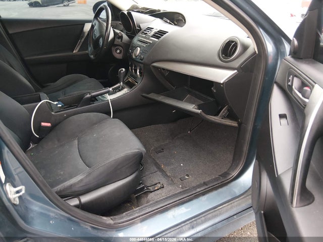 2011 Mazda Mazda3 S Sport მანქანა იყიდება აუქციონზე, vin: JM1BL1K58B1479618, აუქციონის ნომერი: 44846565