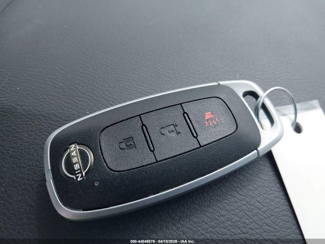 Продажа на аукционе авто 2025 Nissan Kicks Play S, vin: 3N1CP5BV6SL482352, номер лота: 44846576