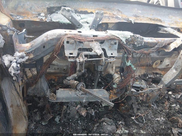 1FMCU9G69NUB49728 Ford ESCAPE SE
