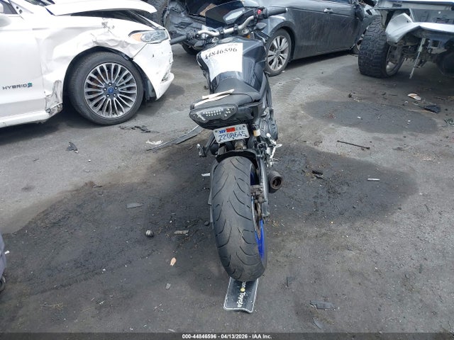 Yamaha Fz09 C 2014 JYARN33Y7EA001168 Image 6