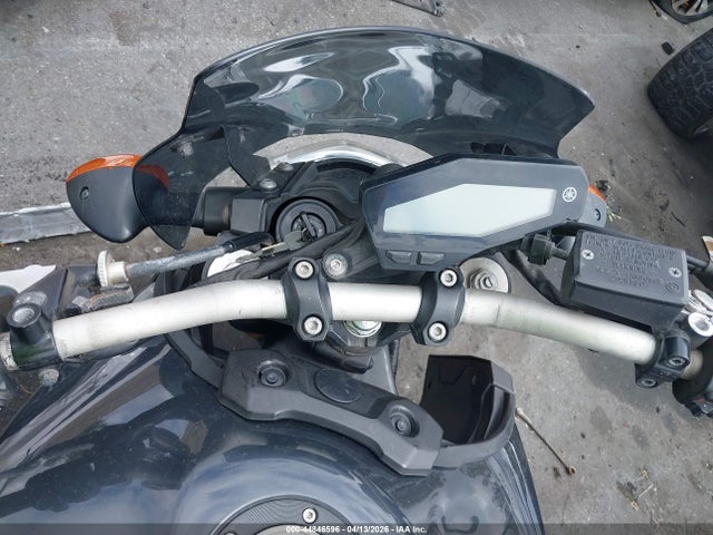 Yamaha Fz09 C 2014 JYARN33Y7EA001168 Image 7