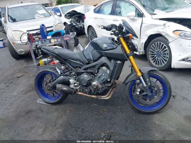 Yamaha Fz09 C 2014 JYARN33Y7EA001168 Image 8