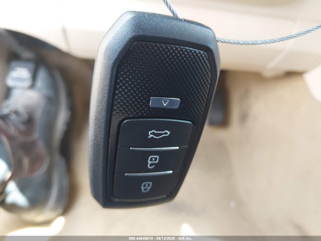 2014 Lexus Es 350 მანქანა იყიდება აუქციონზე, vin: JTHBK1GG4E2117604, აუქციონის ნომერი: 44846610