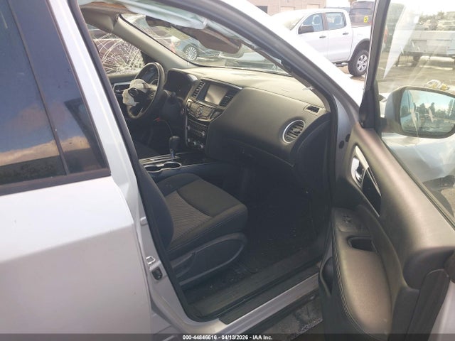 44846616 :رقم المزاد ، 5N1DR2MN7KC579056 vin ، 2019 Nissan Pathfinder Sv مزاد بيع