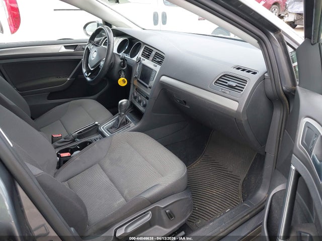 3VWC17AU6GM514122 Volkswagen Golf Sportwagen Tsi S 4-door