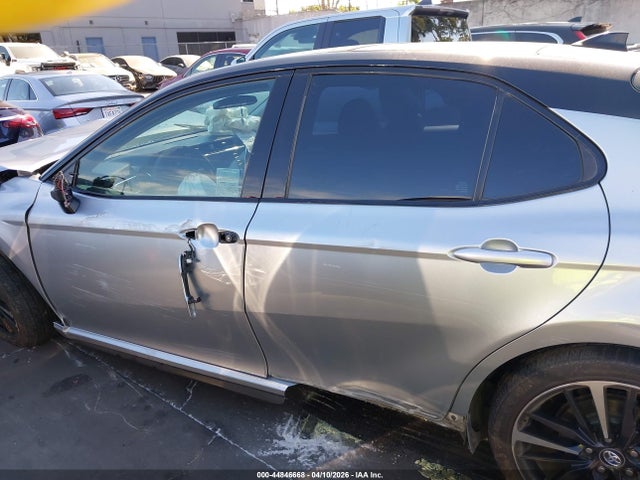 4T1BZ1HK1JU011069 Toyota Camry Xse V6