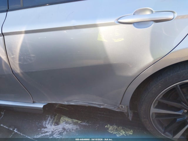 4T1BZ1HK1JU011069 Toyota Camry Xse V6