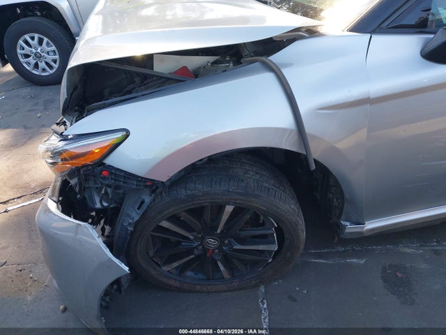 4T1BZ1HK1JU011069 Toyota Camry Xse V6