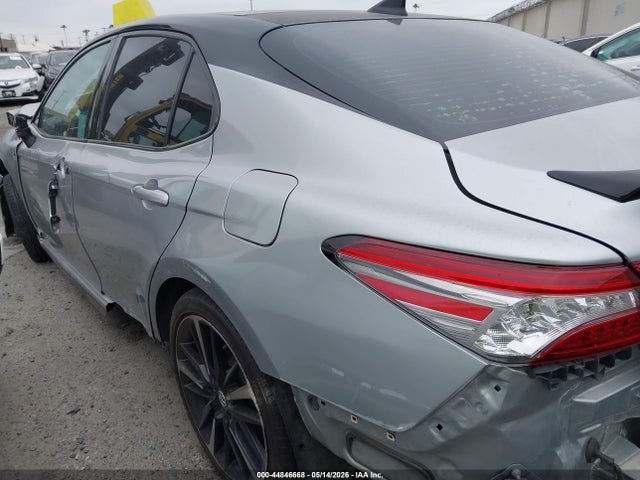 4T1BZ1HK1JU011069 Toyota Camry Xse V6