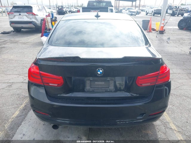 Продажа на аукционе авто 2017 Bmw 320i Xdrive, vin: WBA8E5G31HNU42654, номер лота: 44846669