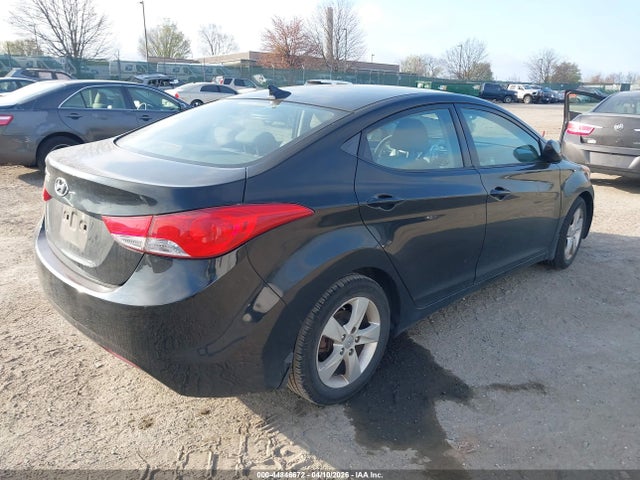 Продаж на аукціоні авто 2013 Hyundai Elantra Gls, vin: KMHDH4AE5DU796086, номер лоту: 44846672