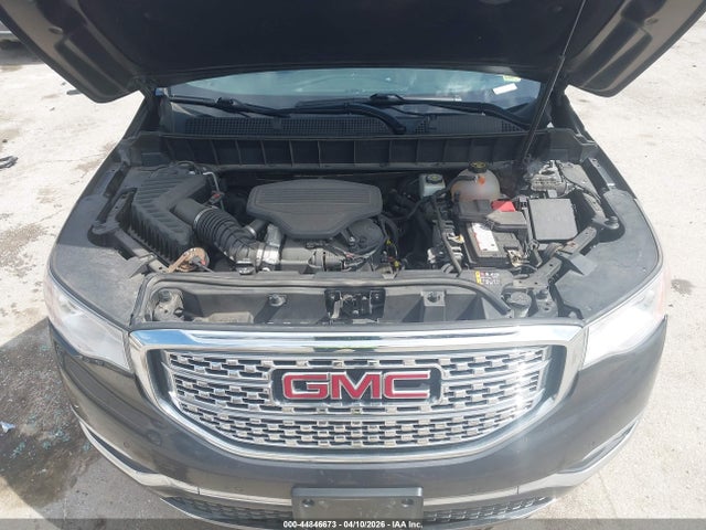 44846673 :رقم المزاد ، 1GKKNXLS2KZ151781 vin ، 2019 Gmc Acadia Denali مزاد بيع