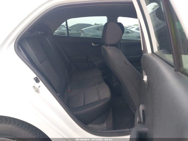 KIA RIO LX 2018 3KPA25AB6JE089612 Image 8