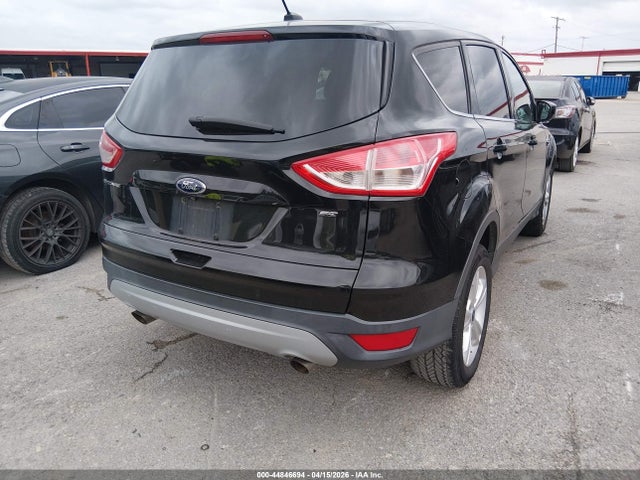 Ford ESCAPE SE 2015 1FMCU0G70FUB39451 Image 4