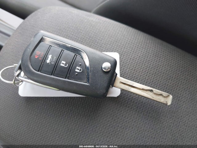 Toyota COROLLA LE 2022 JTDEPMAE3NJ210001 Image 11