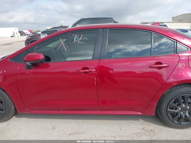 Toyota COROLLA LE 2022 JTDEPMAE3NJ210001 Image 15