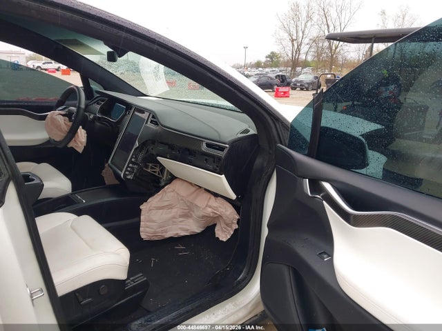 Aukcja sprzedaży 2018 Tesla Model X, vin: 5YJXCBE40JF093005, numer aukcji: 44846697