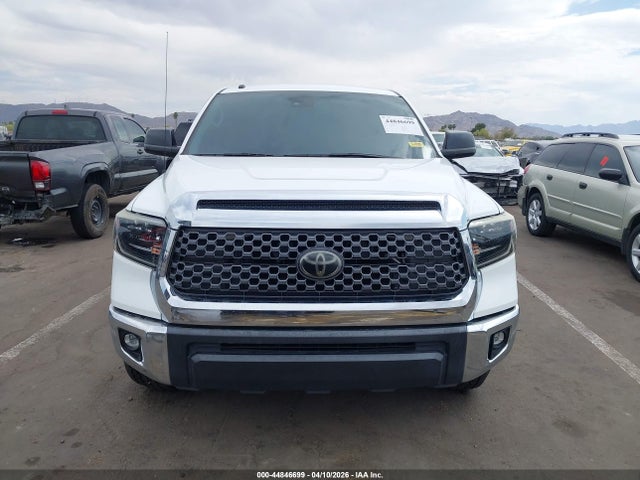 5TFEY5F10KX253308 Toyota Tundra Sr5 5.7l V8