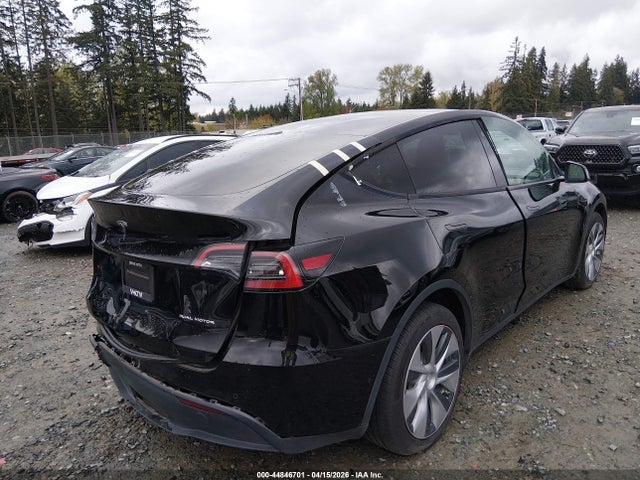 Auction sale of the 2022 Tesla Model Y Long Range Dual Motor All-wheel Drive, vin: 7SAYGAEE1NF535083, lot number: 44846701