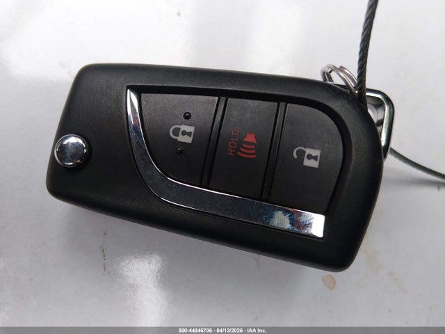 44846706 :رقم المزاد ، 4T3B6RFV0MU051725 vin ، 2021 Toyota Rav4 Hybrid Xle Premium مزاد بيع