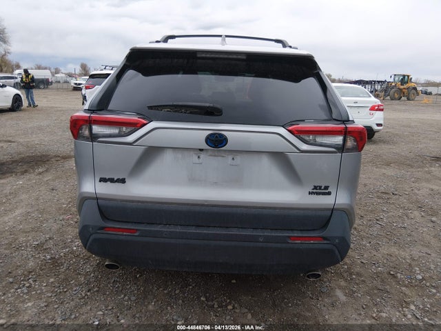 44846706 :رقم المزاد ، 4T3B6RFV0MU051725 vin ، 2021 Toyota Rav4 Hybrid Xle Premium مزاد بيع