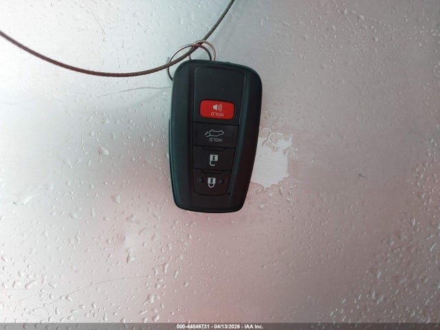 JTMRWRFV1SD323899 Toyota Rav4 Hybrid Xle
