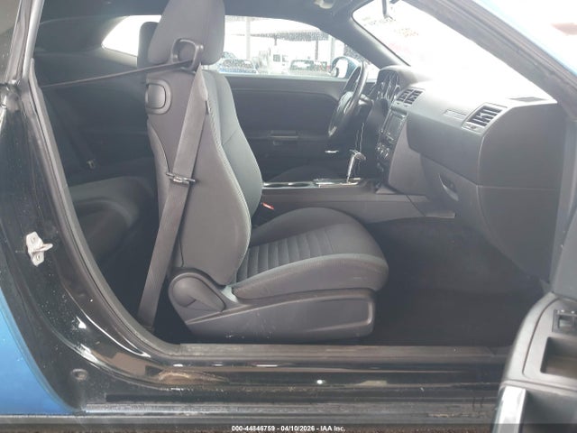 Продажа на аукционе авто 2013 Dodge Challenger Sxt, vin: 2C3CDYAG2DH641359, номер лота: 44846759