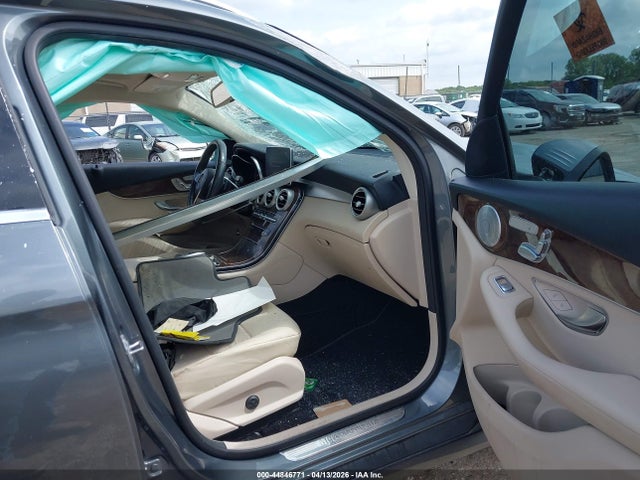 Auction sale of the 2018 Mercedes-benz Glc 300 4matic, vin: WDC0G4KB5JV032457, lot number: 44846771