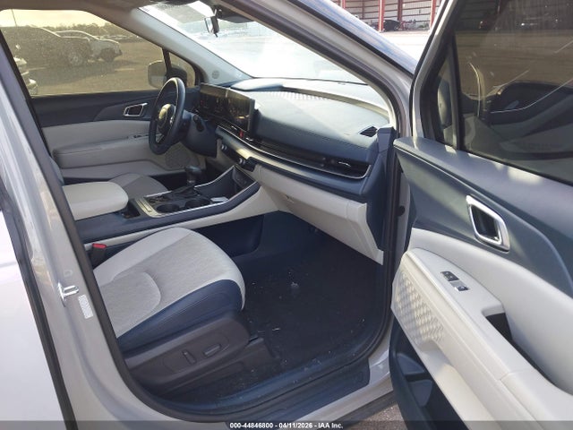 44846800 :رقم المزاد ، KNDNC5K35S6479985 vin ، 2025 Kia Carnival Mpv Ex مزاد بيع