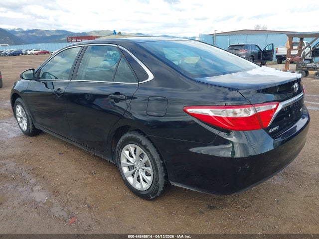 4T4BF1FK7FR501752 Toyota CAMRY LE