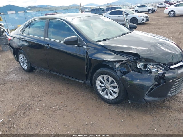 4T4BF1FK7FR501752 Toyota CAMRY LE