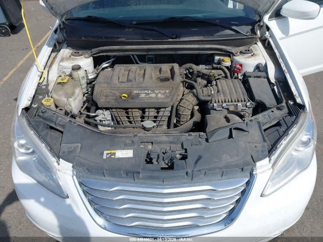 Aukcja sprzedaży 2014 Chrysler 200 Lx, vin: 1C3CCBAB6EN213243, numer aukcji: 44846821