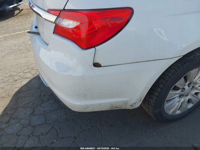 Aukcja sprzedaży 2014 Chrysler 200 Lx, vin: 1C3CCBAB6EN213243, numer aukcji: 44846821