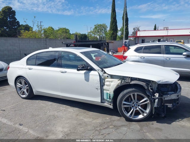 Продаж на аукціоні авто 2013 Bmw 750li, vin: WBAYE8C53DD132112, номер лоту: 44846823