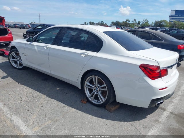 Продаж на аукціоні авто 2013 Bmw 750li, vin: WBAYE8C53DD132112, номер лоту: 44846823