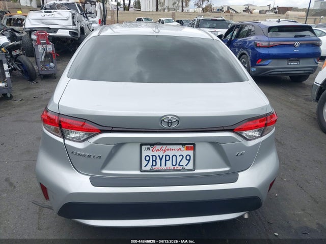 Продажа на аукционе авто 2022 Toyota Corolla Le, vin: JTDEPMAE3NJ226019, номер лота: 44846828