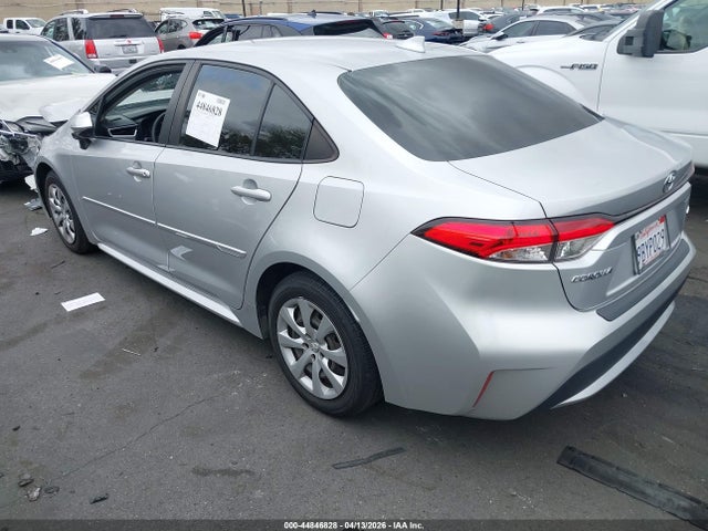 Продажа на аукционе авто 2022 Toyota Corolla Le, vin: JTDEPMAE3NJ226019, номер лота: 44846828