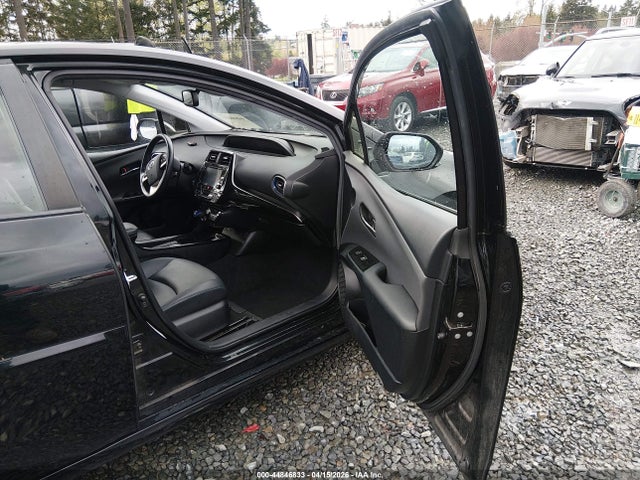 JTDKARFU5G3506436 Toyota Prius Four Touring