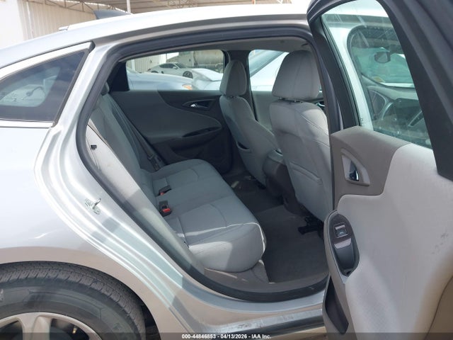 1G1ZC5ST5LF107445 Chevrolet Malibu Fwd 1fl